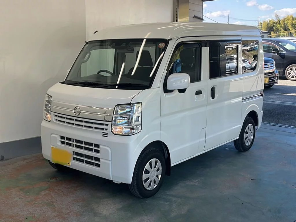 Nissan NV100 Clipper DR17V 2023